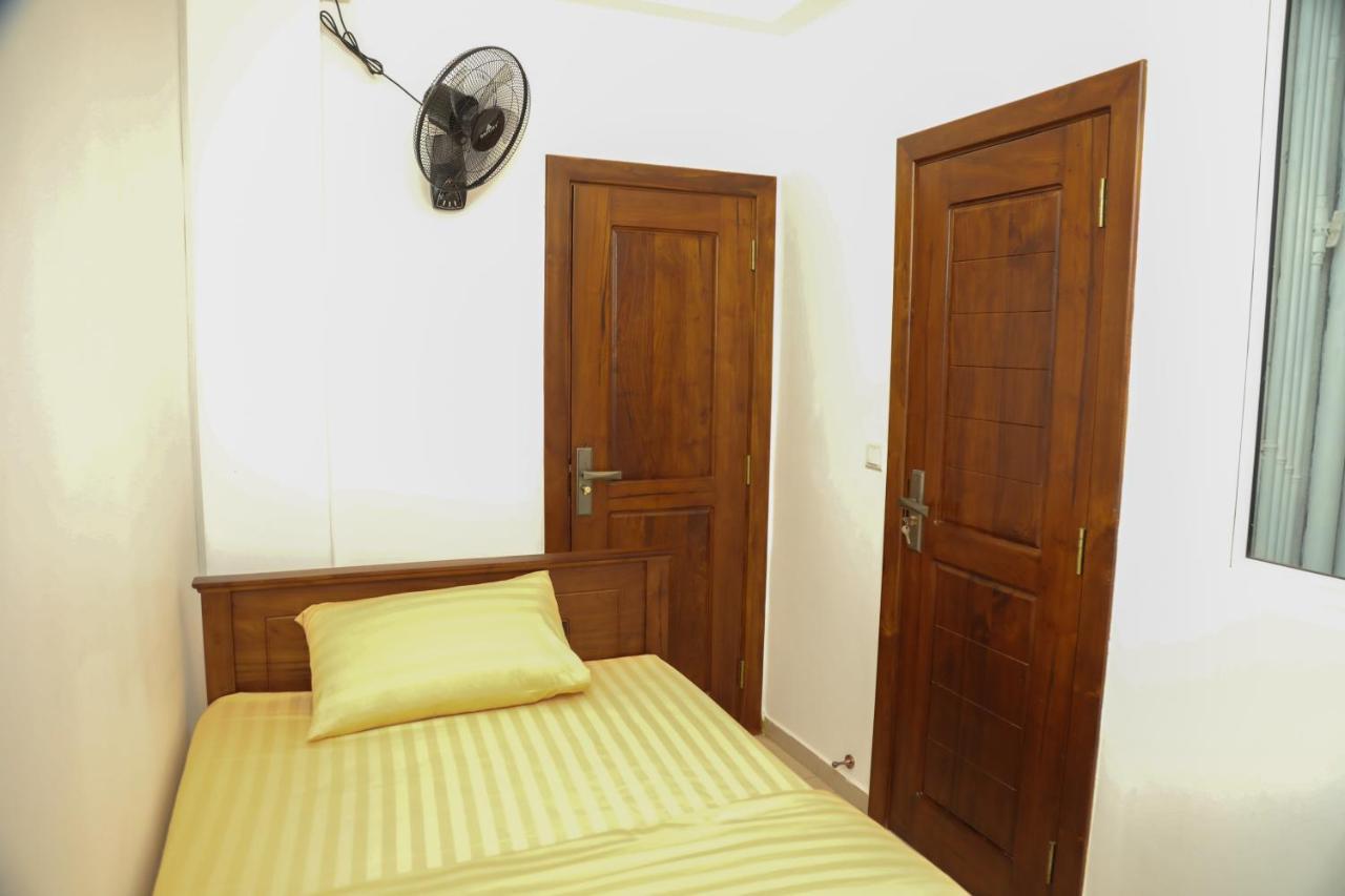 Lar Luxury Apartments Коломбо Экстерьер фото